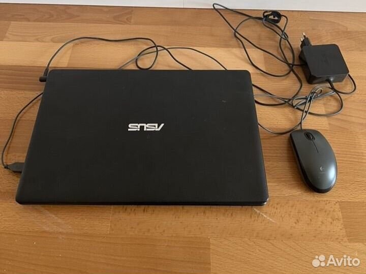 Ноутбук asus