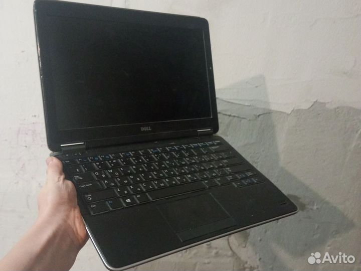 Ноутбук Dell