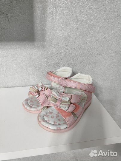 Сандали для девочки 20