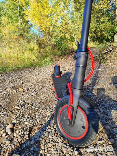 Электросамокат Xiaomi m365 pro