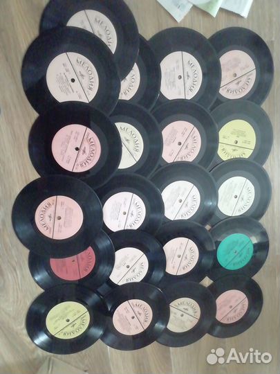 Виниловые пластинки оптом 61 штука