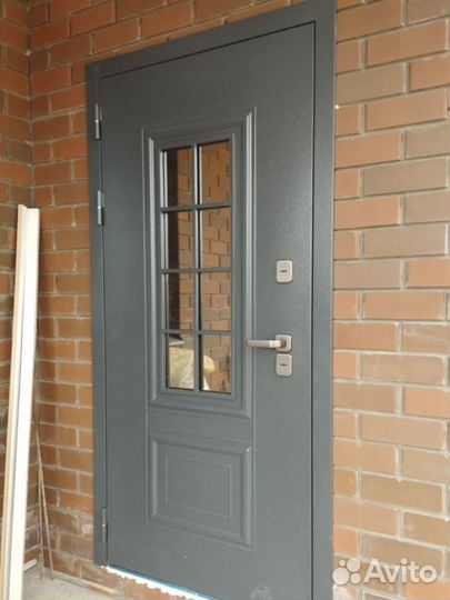 Дверь входная с терморазрывом в дом, гараж