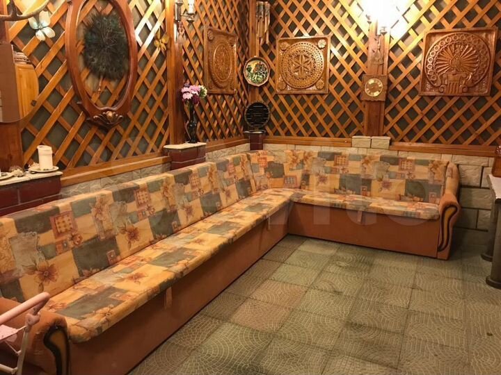 Дом 506 м² на участке 5,8 сот.