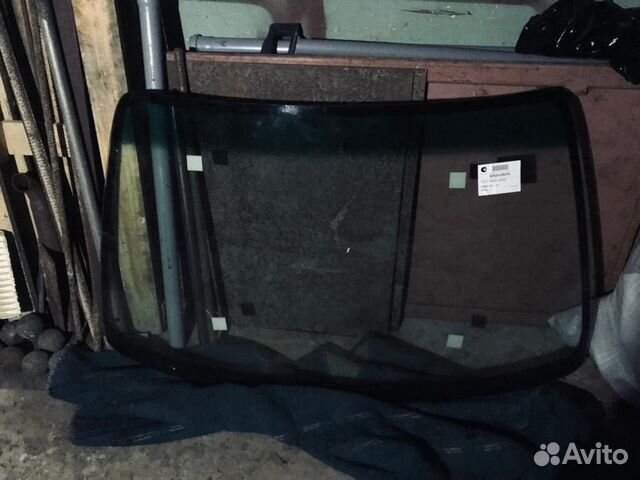 Стекло лобовое Тойота Карина Е