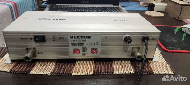 GSM усилитель Vector R-710