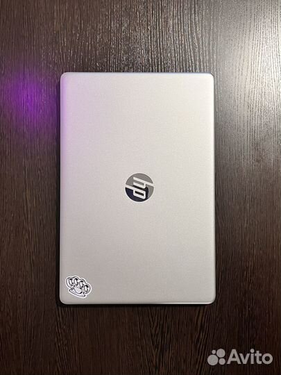 Ноутбук hp laptop