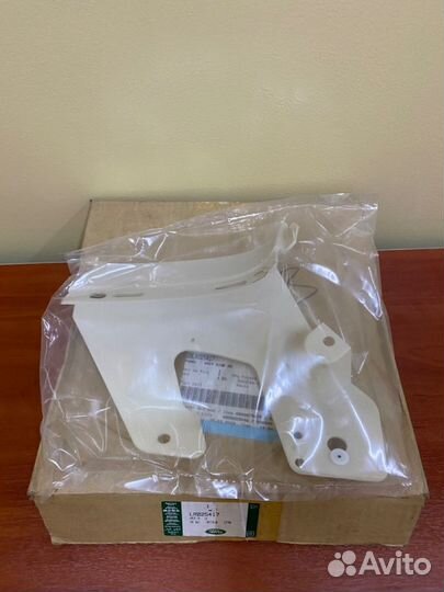 Панель угла заднего range rover evoque