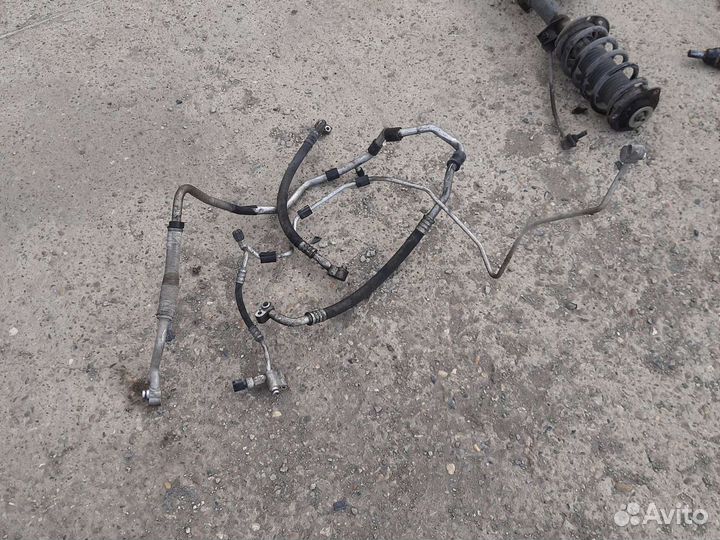 Трубки кондиционера Volkswagen Caddy