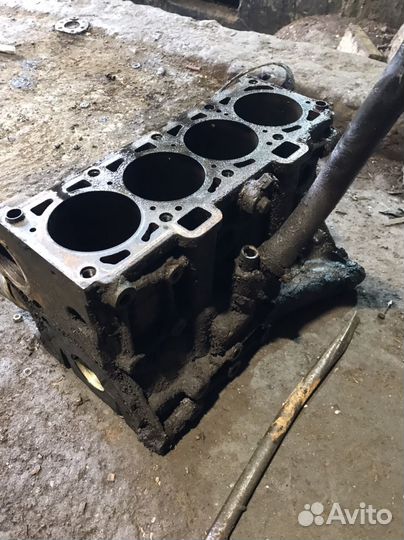 Блок двигателя ваз 11183