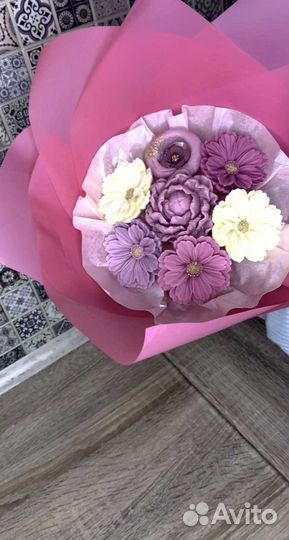 Сладкий подарок девушке