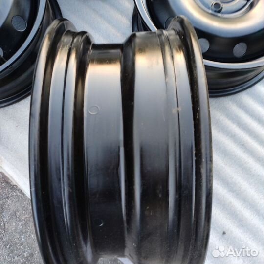 Ваз ориг.Accuride LADA Largus Vesta R15 4/100 ET50