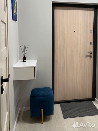 Пуфик в прихожую