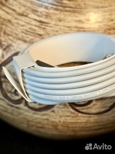 Кабель Apple USB-C Charge Cable 1m новый оригинал