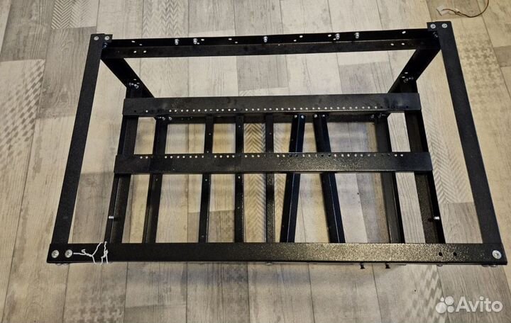 Майнинг ферма риг (Каркас)