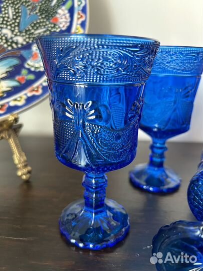 Винные бокалы