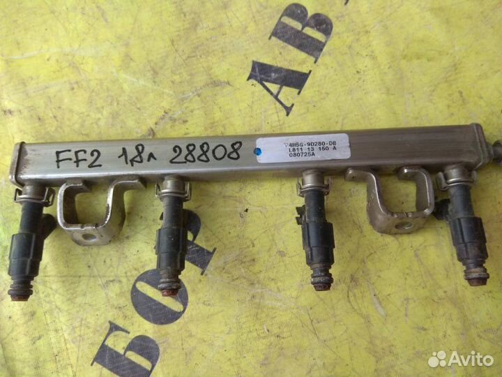 Рейка топливная (рампа) Ford Focus 2 2008-2011