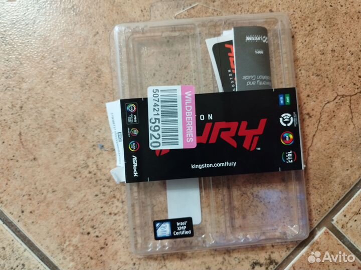 Озу kingston fury ddr4 16gb (2x8) 3600Мгц