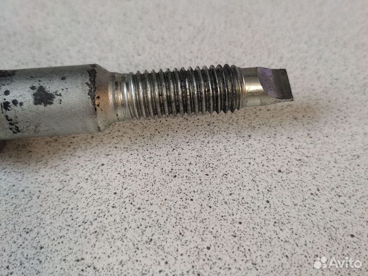 Буксировочный крюк peugeot Citroen