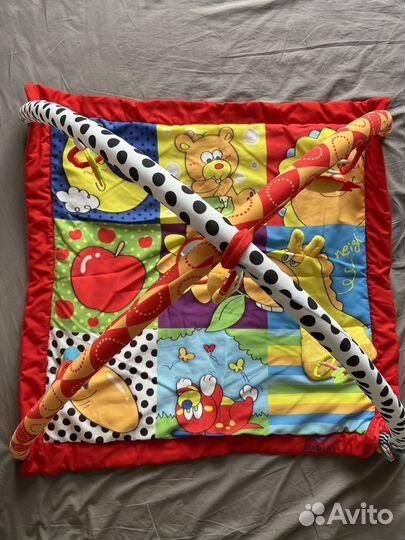 Детский развивающийся коврик