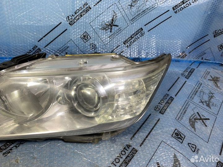 Фара левая Toyota Camry XV50 2011