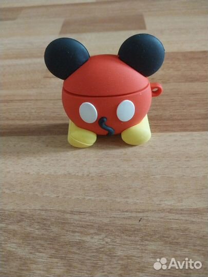 Чехол и коробка для наушников AirPods