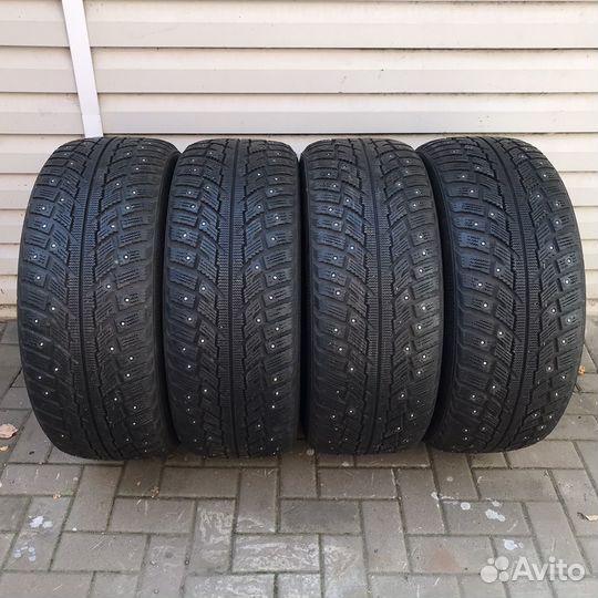 Kumho I'Zen RV Stud KC16 285/60 R18 116T