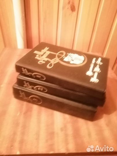 Продаю книги