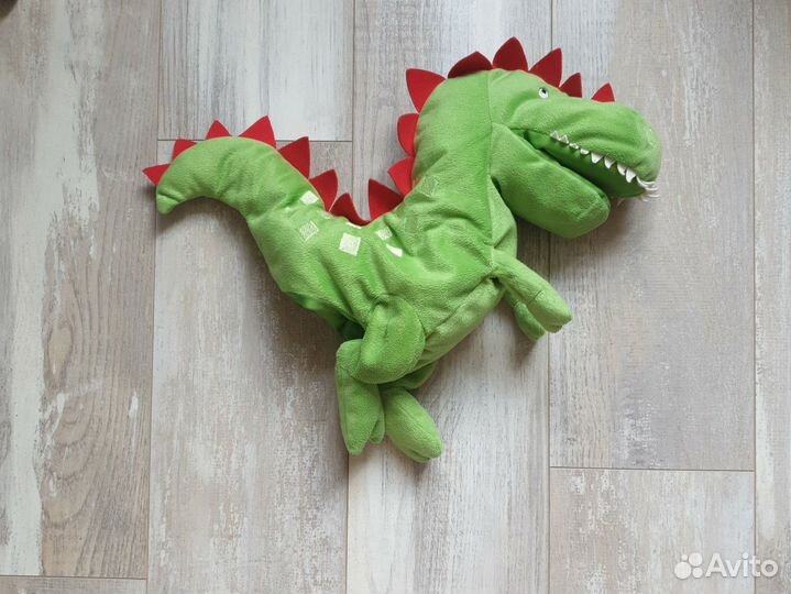 Дракон игрушка на руку
