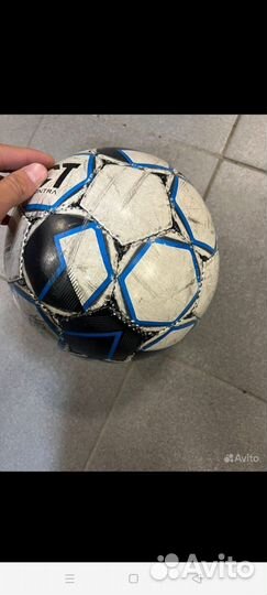 Футбольный мяч