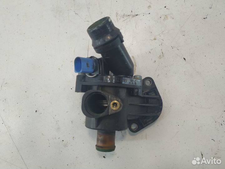 Audi A4 B6 B7 термостат 06B121111G