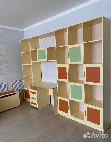 Продаётся стенка