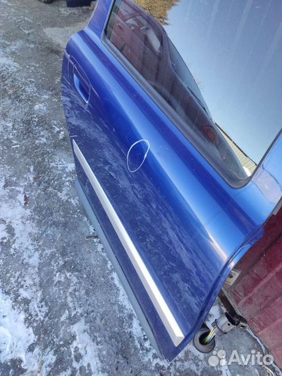 Дверь задняя правая Volvo xc70 1 sz