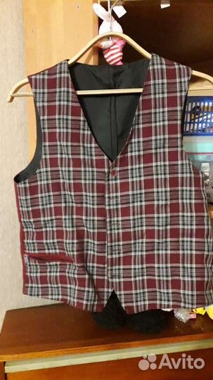 Жилетка для мальчика школьная 146