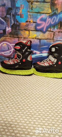 Коньки хоккейные