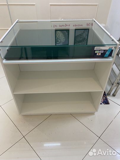Прилавок витрина