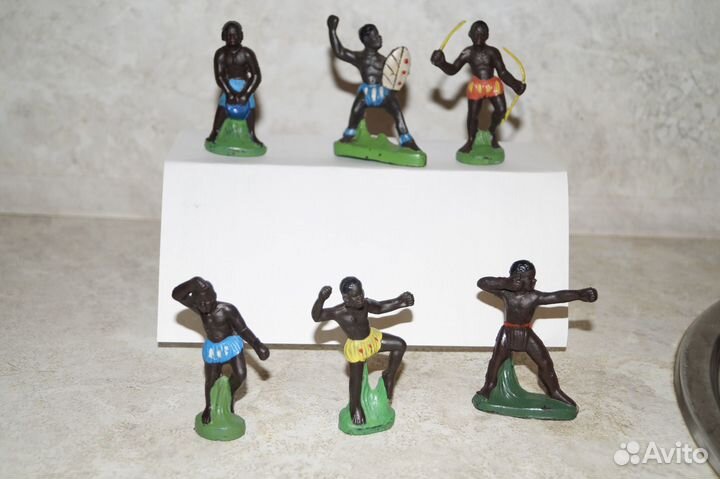 Солдатики СССР зулусы папуасы