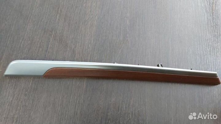 Декоративная накладка задняя левая Mitsubishi