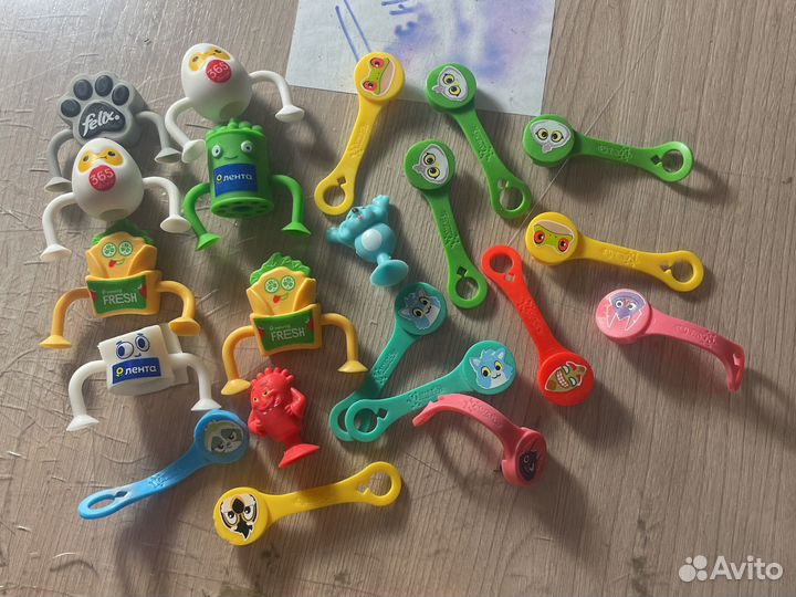 Игрушки мини лента и пятерочка