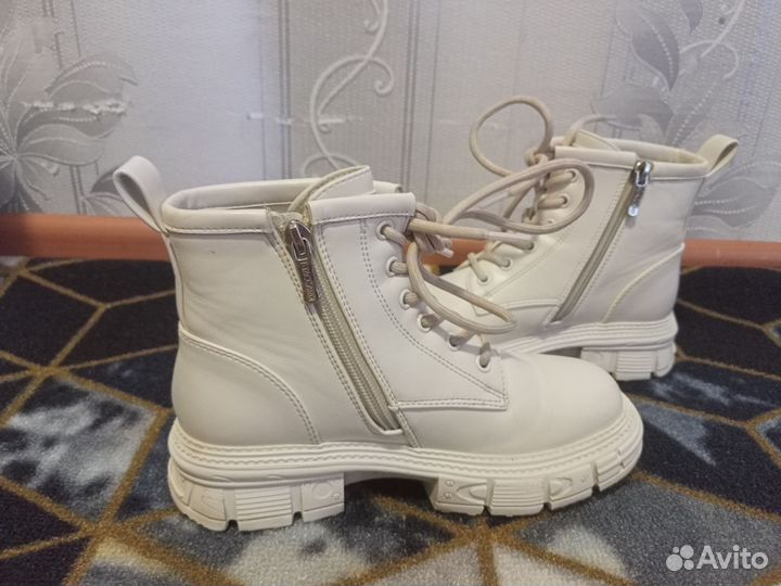 Ботинки для девочки, 32 размер