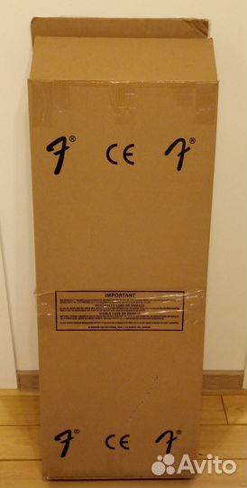 Коробка от гитары / коробка для гитары Fender