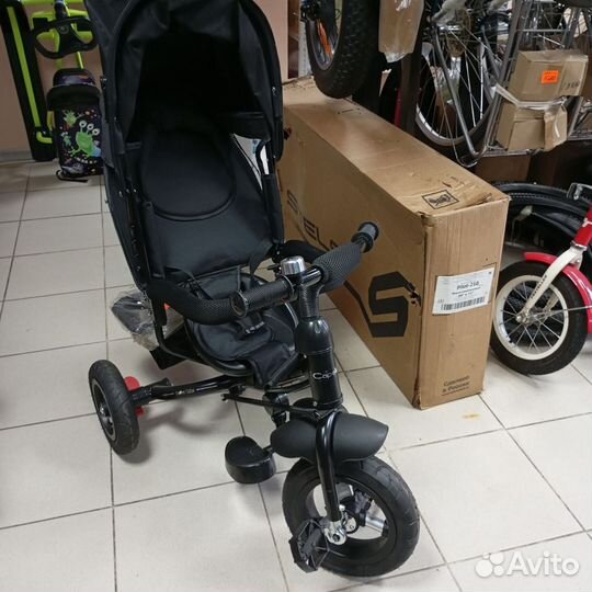 Трехколесный велосипед