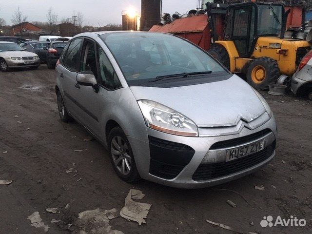 Разбор на запчасти Citroen C4 Picasso 2006-2013
