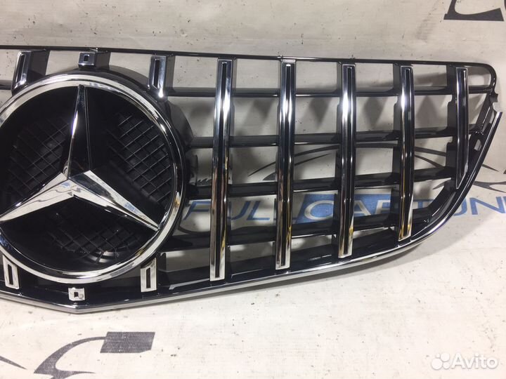 Решетка радиатора Mercedes w207 e207 AMG GT рест