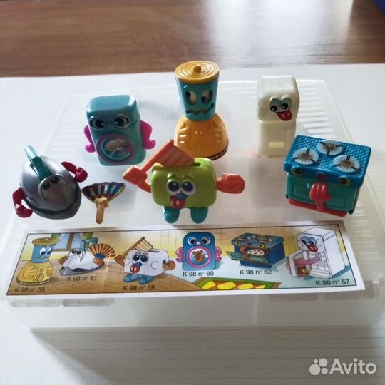 Игрушки из киндера 90хг. Мыши в домиках. Раритет