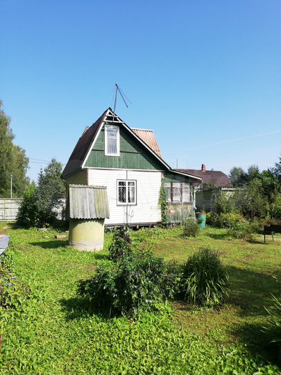 Дом 26,6 м² на участке 10 сот.