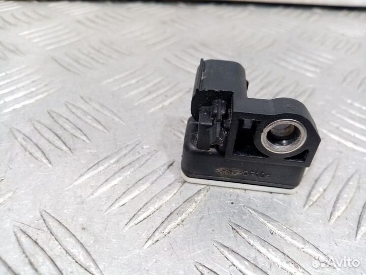 Б/У Датчик ускорения#001