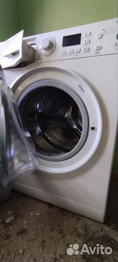 Стиральная машина Hotpoint ariston
