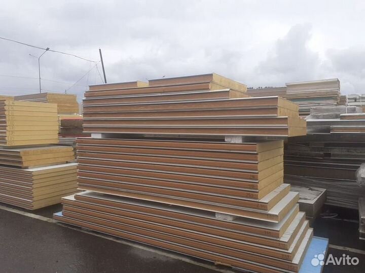 Сэндвич-панели 30000 м2 в наличии