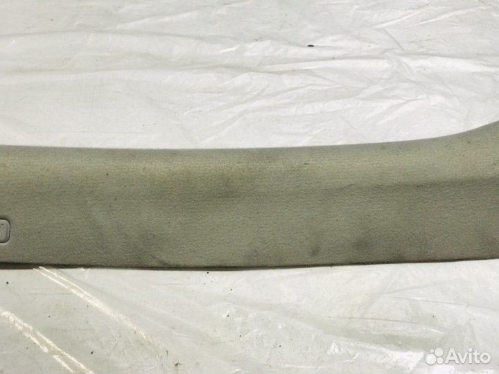 Обшивка центральной стойки передняя правая Bmw X5