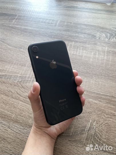 iPhone Xr, 64 ГБ